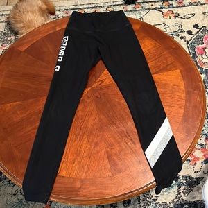 PINK Yoga Leggings Size XS Black with White Logo and white and gray leg design
